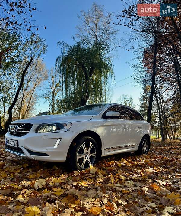 Volvo Xc60 (2015)