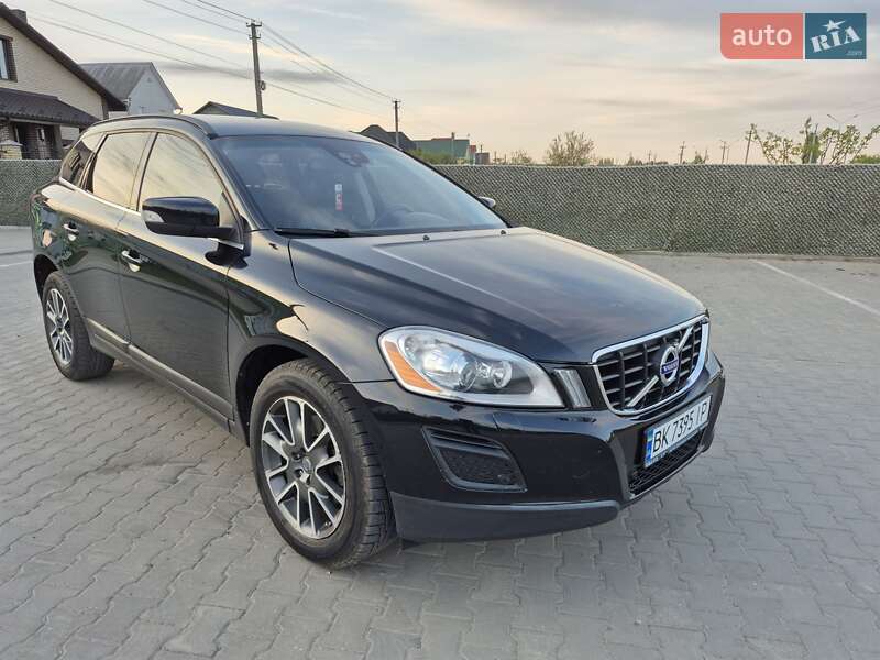 Volvo Xc60 (2013)