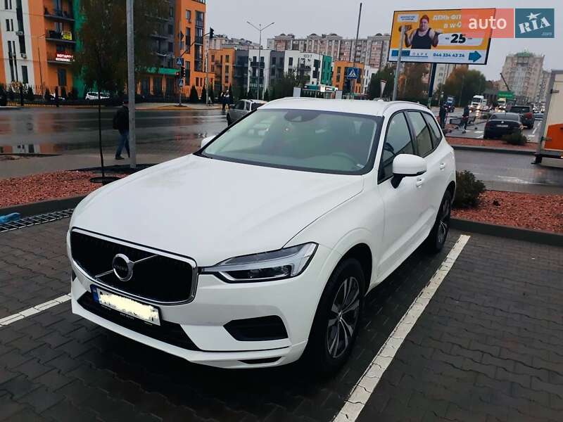 Volvo Xc60 (2020)