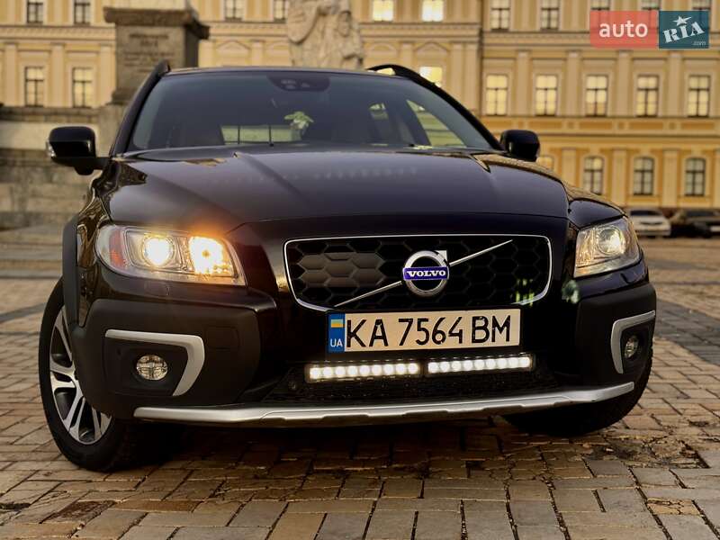 Volvo Xc70 (2015)
