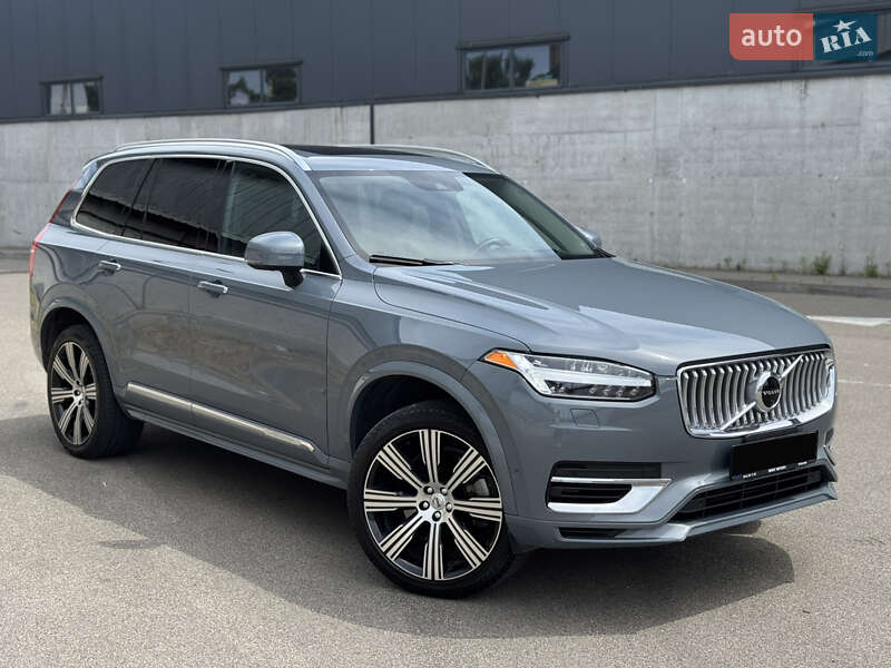 Volvo Xc90 recharge (2022)