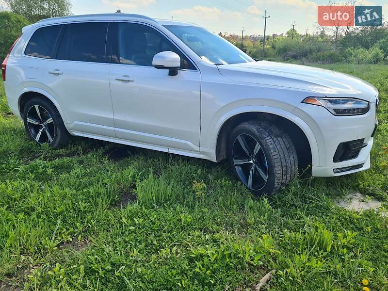 Volvo Xc90 (2018)