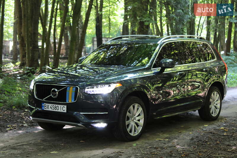 Volvo Xc90 (2017)