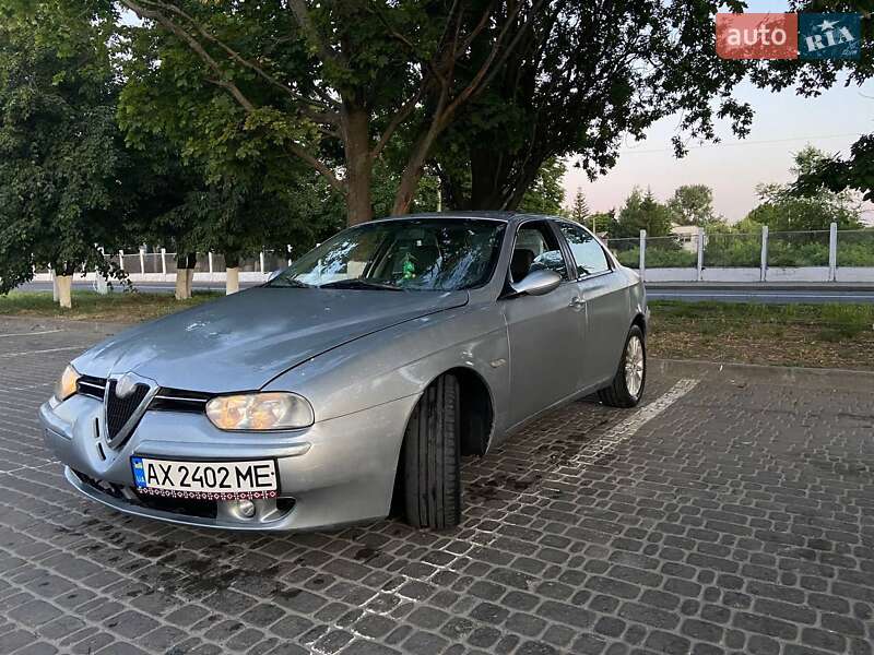 Alfa-romeo 156 (2002)