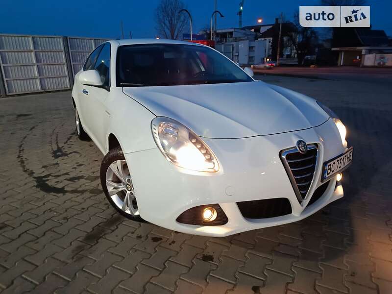 Alfa-romeo Giulietta (2010)
