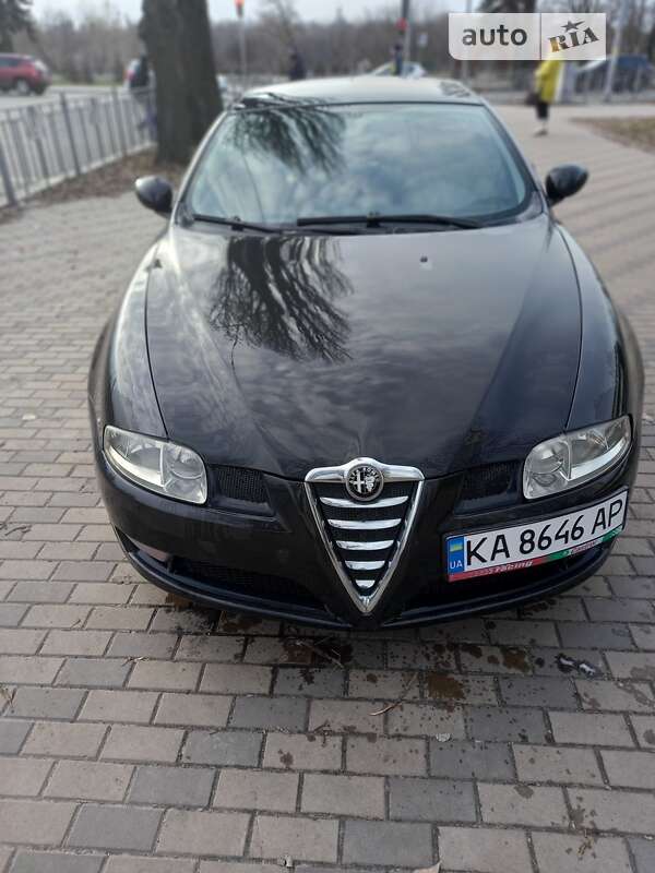 Alfa-romeo Gt (2006)