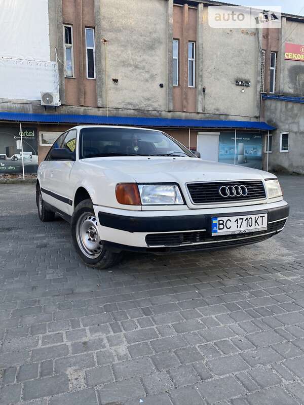 Audi 100 (1993)