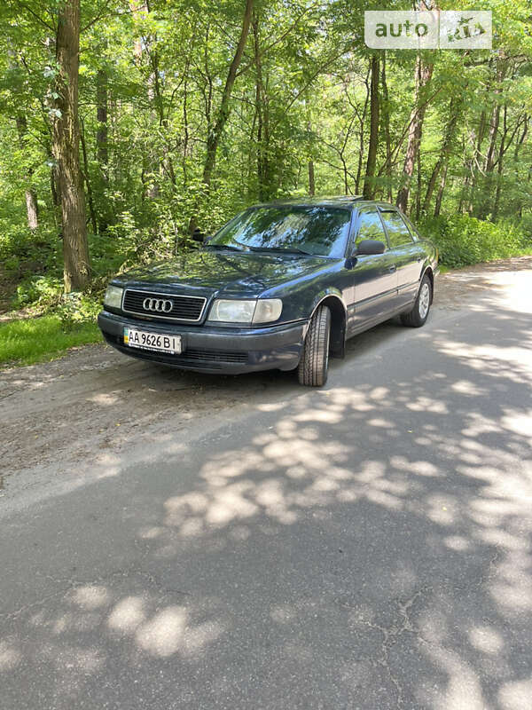 Audi 100 (1994)