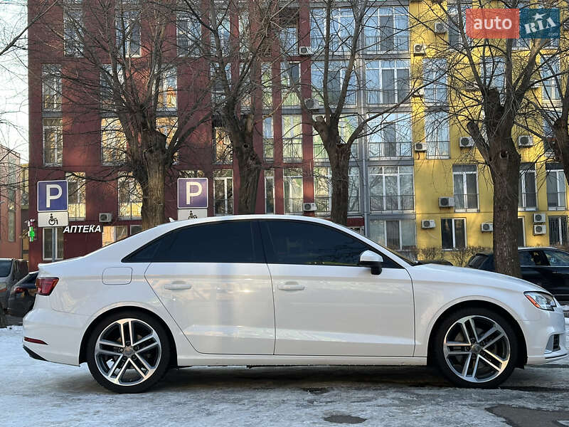 Audi A3 (2016)