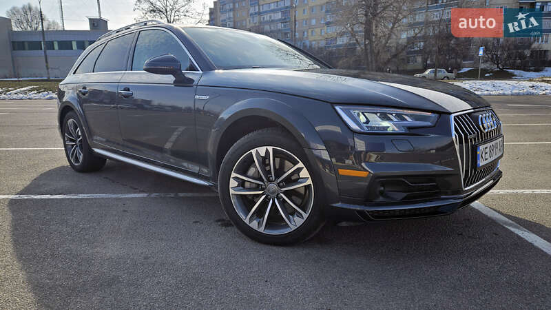 Audi A4 allroad (2017)
