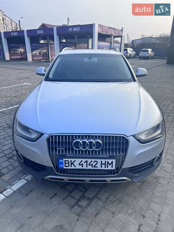 Audi A4 (2012)