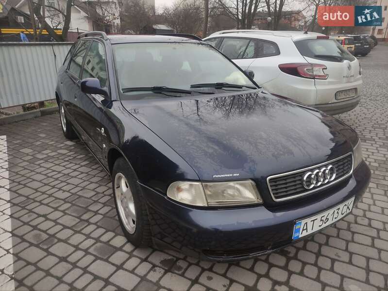 Audi A4 (1996)