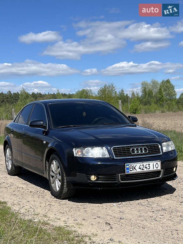 Audi A4 (2002)