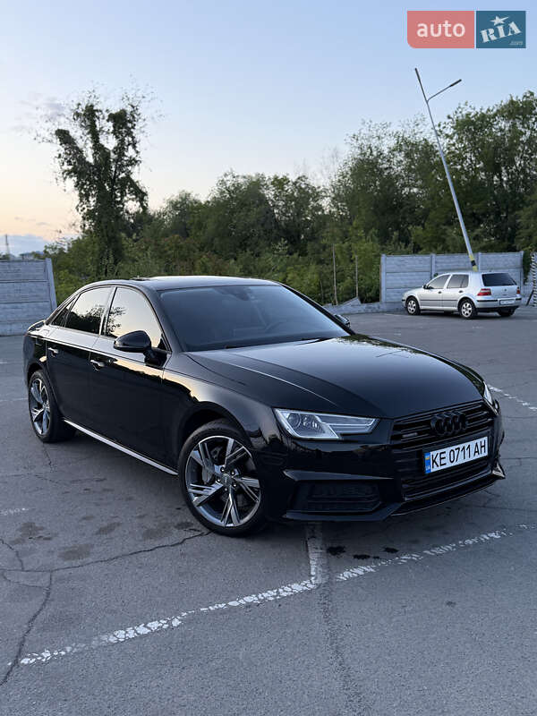 Audi A4 (2016)