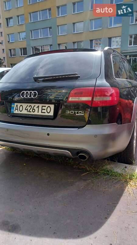 Audi A6 allroad (2010)