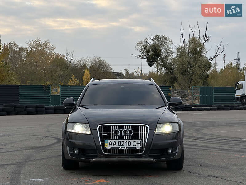 Audi A6 allroad (2010)