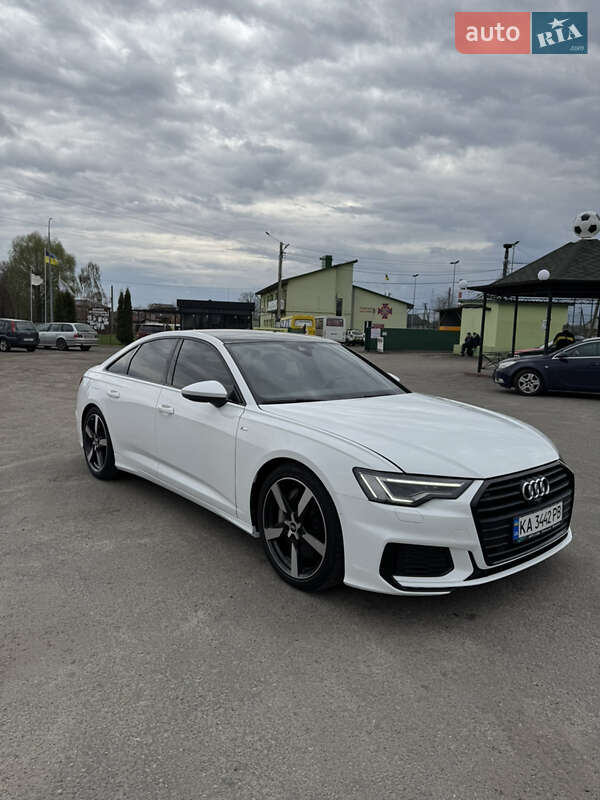 Audi A6 (2021)