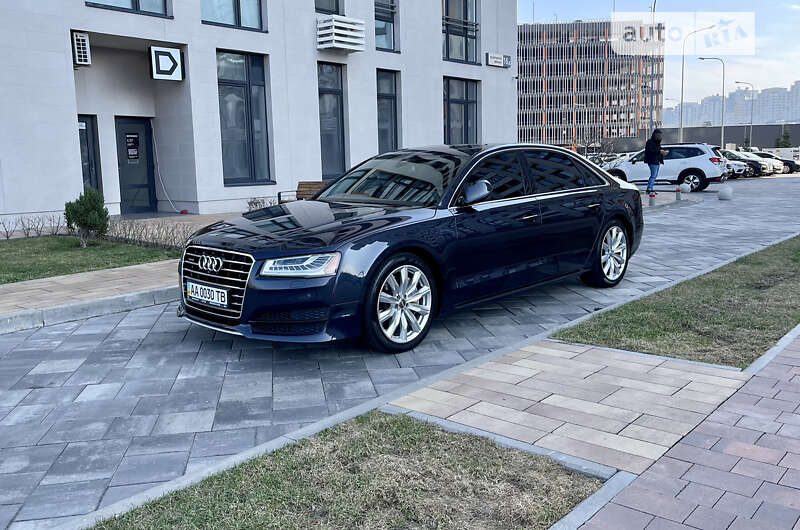 Audi A8 (2016)