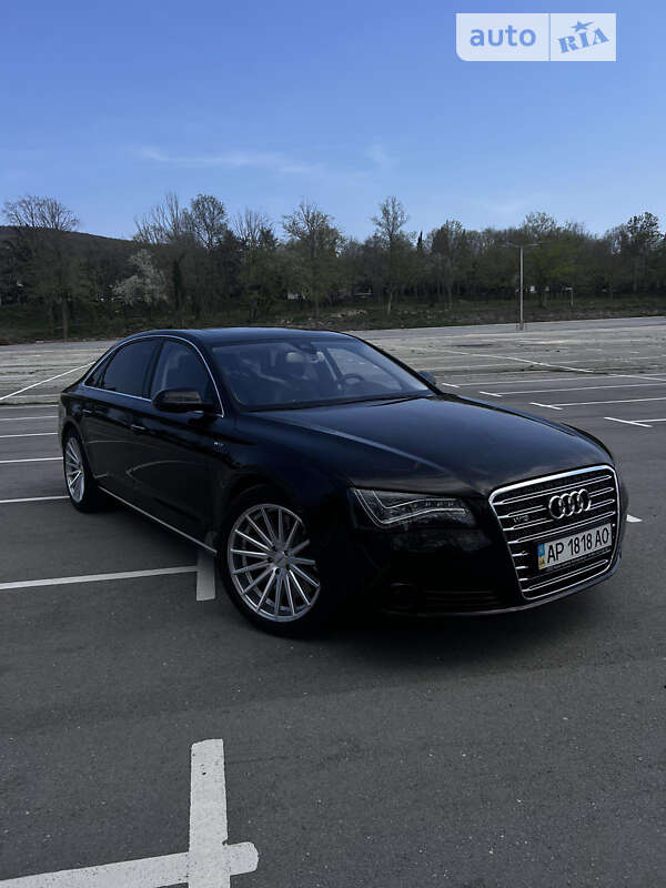 Audi A8 (2012)