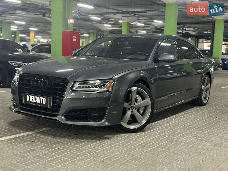 Audi A8 (2016)