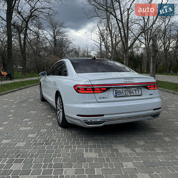 Audi A8 (2018)