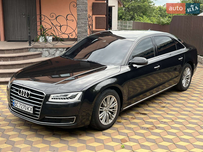 Audi A8 (2017)