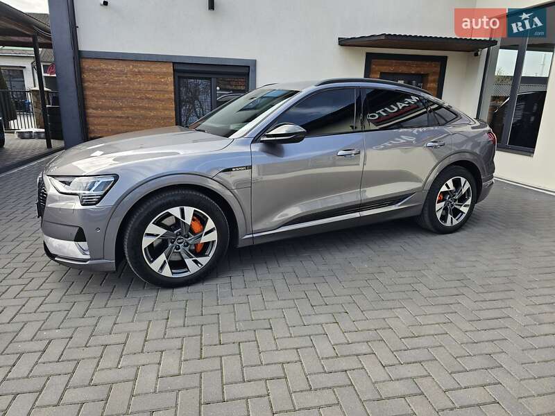 Audi E-tron sportback (2021)