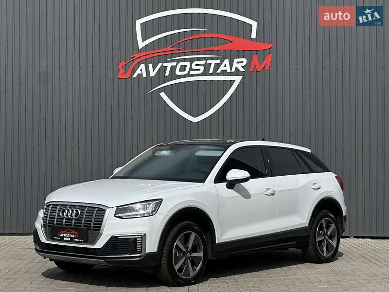 Audi Q2l e-tron (2021)