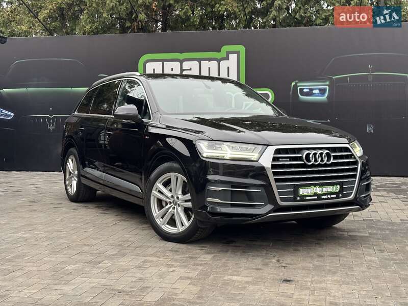 Audi Q7 (2016)