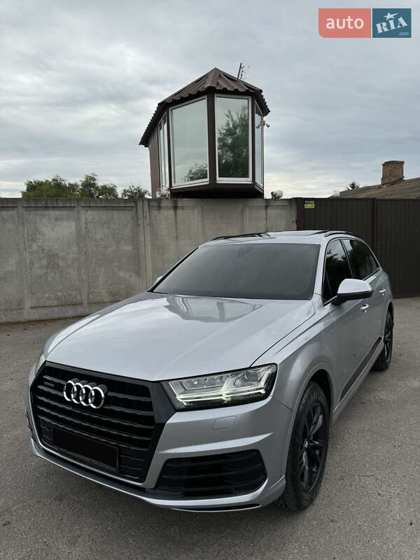 Audi Q7 (2018)
