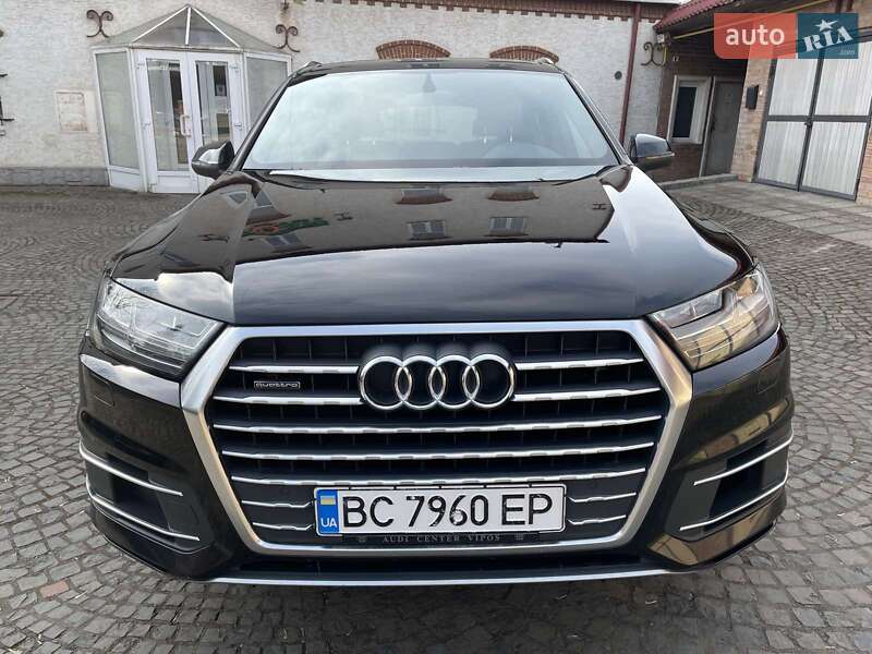 Audi Q7 (2016)