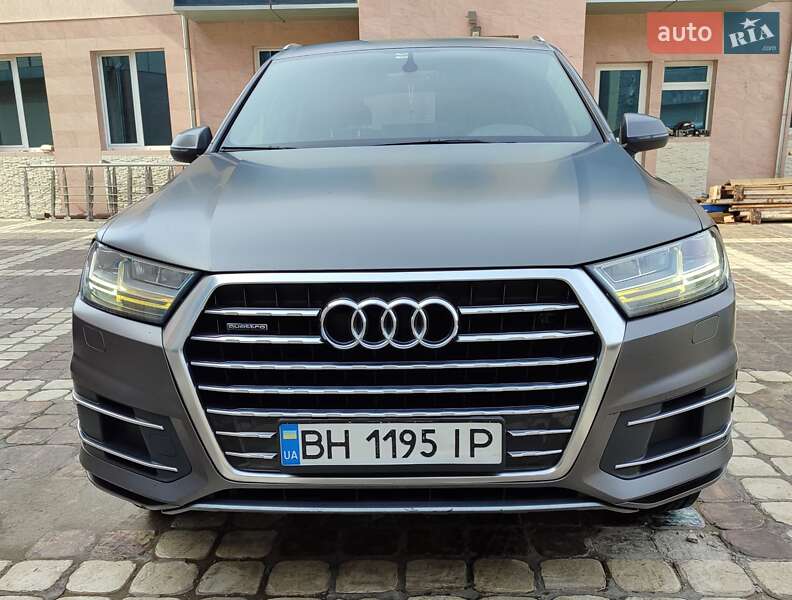 Audi Q7 (2015)