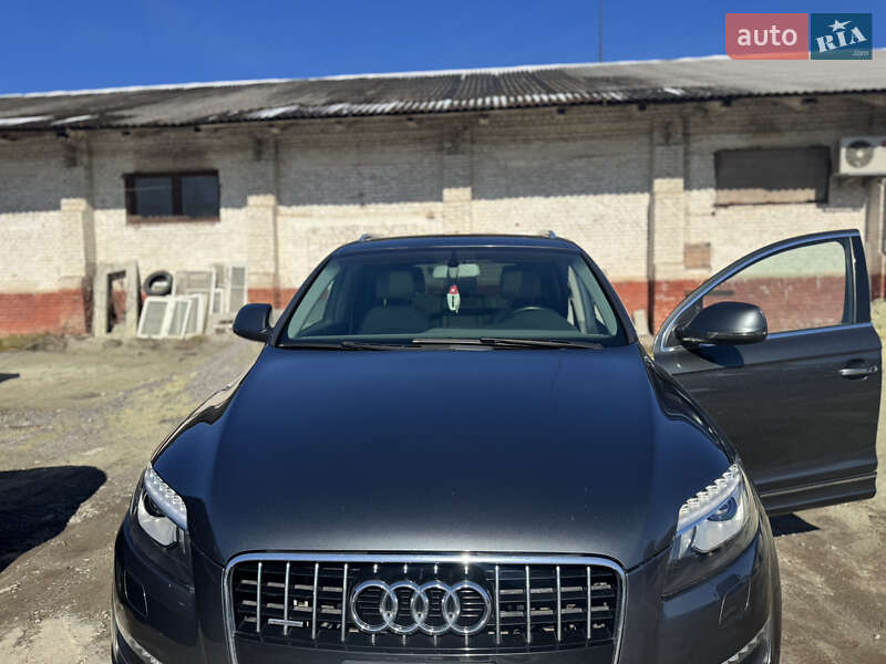 Audi Q7 (2013)