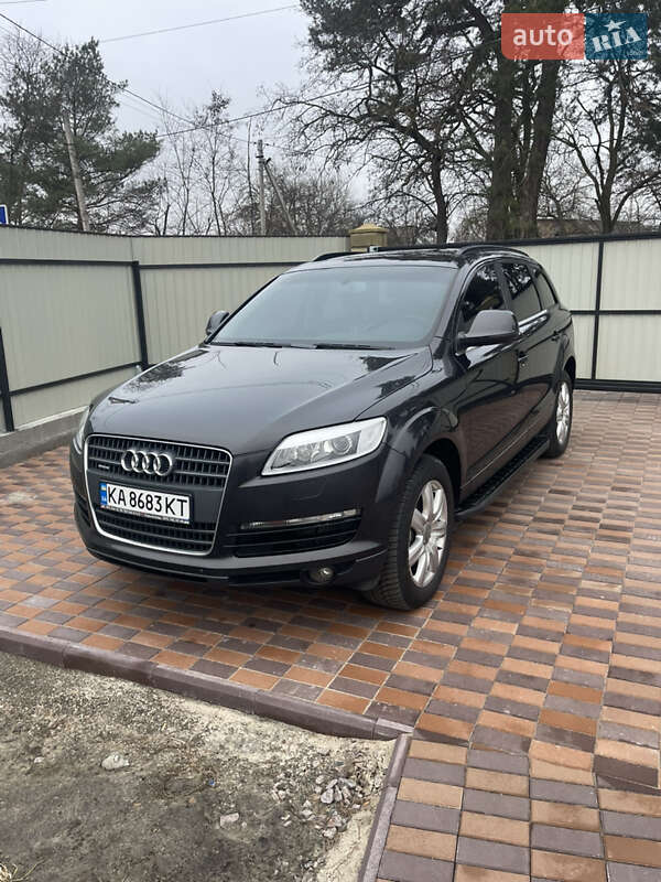 Audi Q7 (2007)
