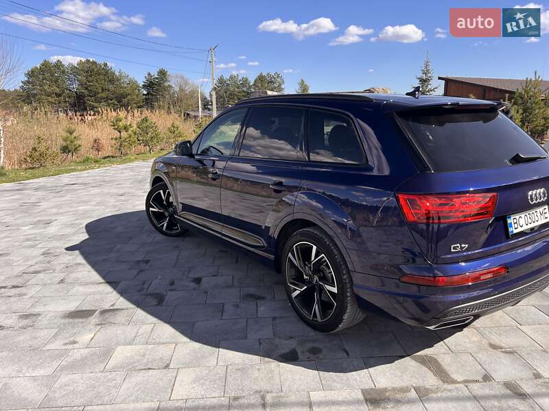 Audi Q7 (2018)