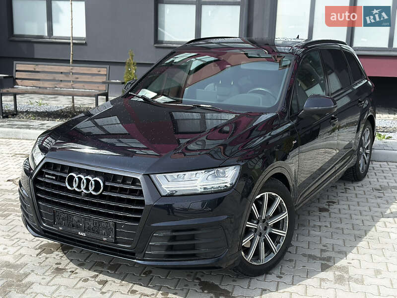Audi Q7 (2017)