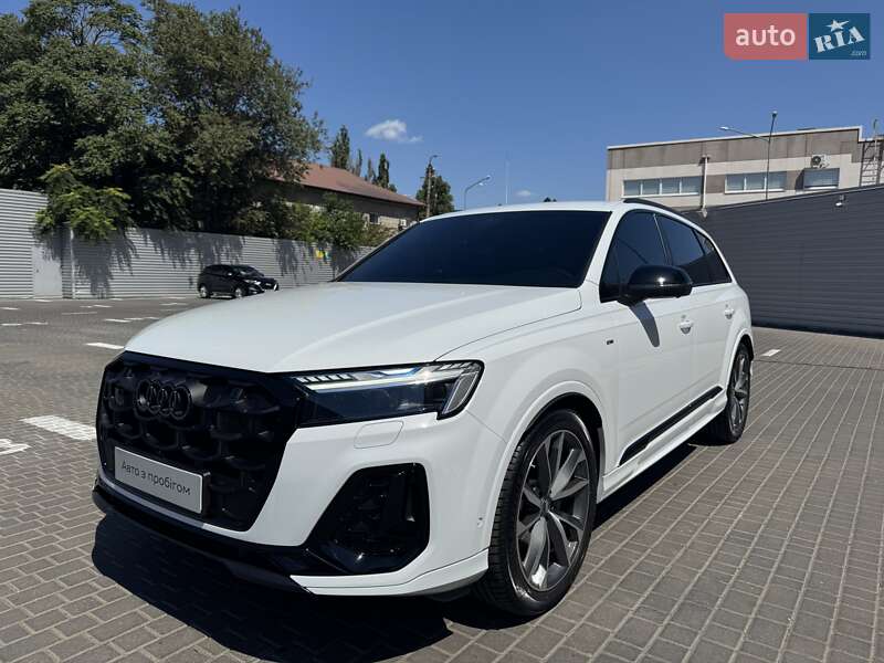 Audi Q7 (2025)