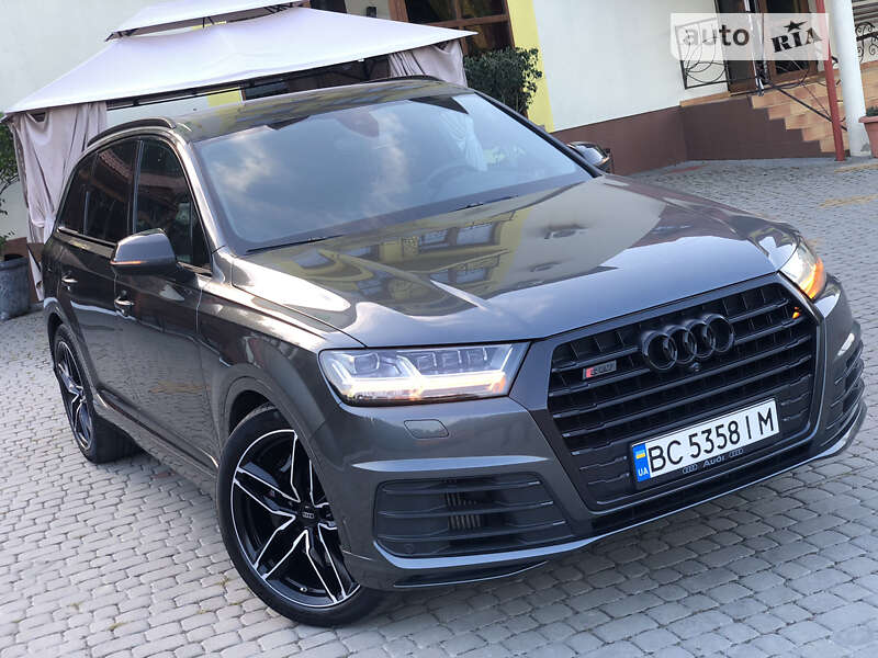 Audi Sq7 (2017)