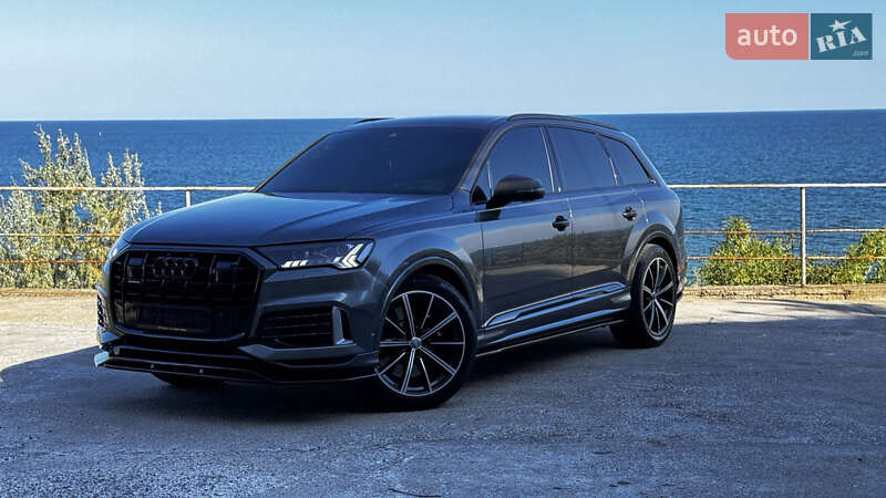 Audi Sq7 (2020)