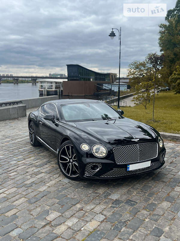 Bentley Continental gt (2019)