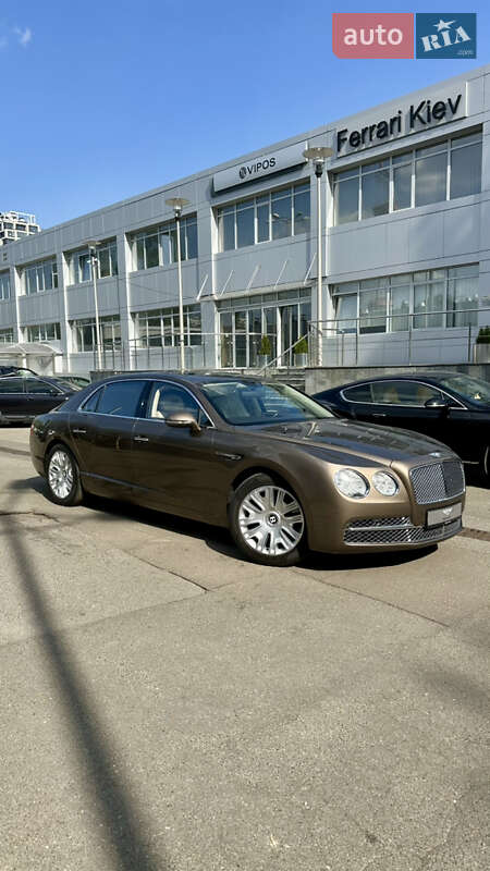 Bentley Flying spur (2013)