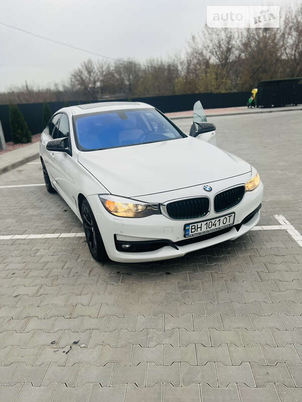 Bmw 328xi gt (2013)