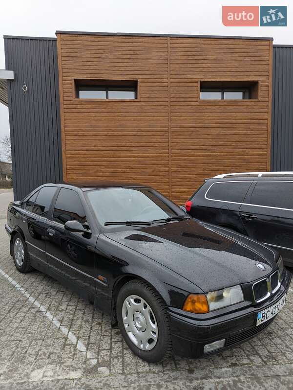 Bmw 316 (1996)