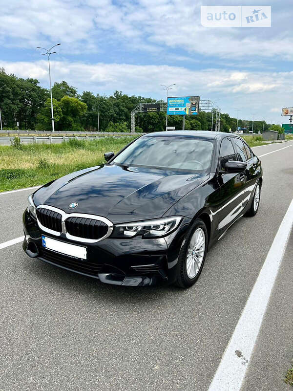 Bmw 320i (2020)