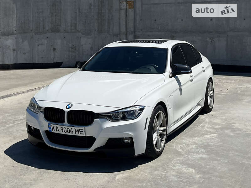 Bmw 330e (2017)