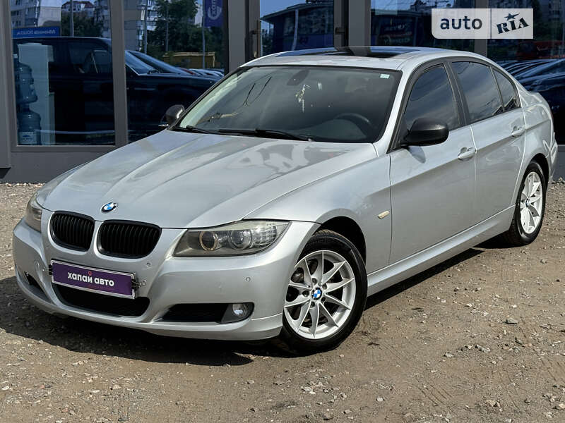 Bmw 320 (2011)