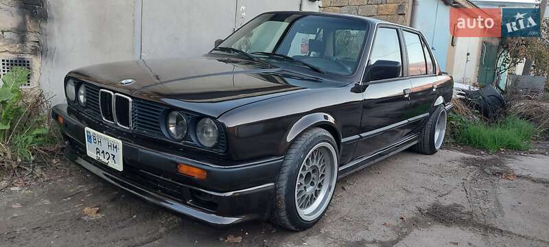 Bmw 318i (1988)