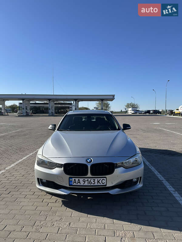 Bmw 3 series (2012)
