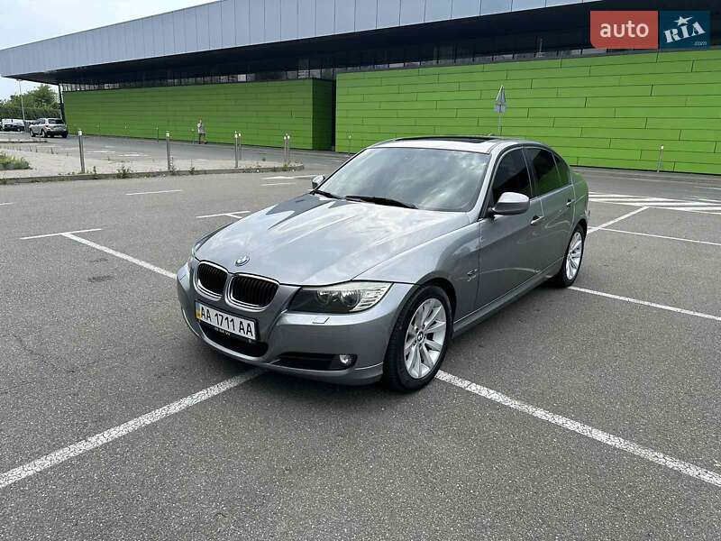 Bmw 3 series (2011)