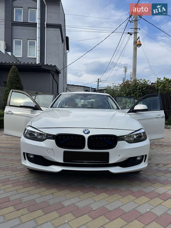 Bmw 3 series (2013)